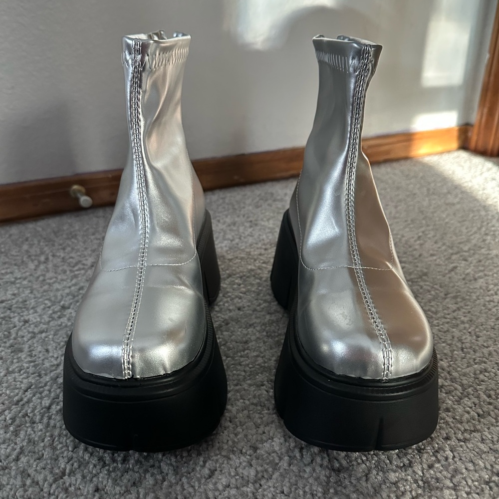 Metallic Silver Zip-Up Platform Boots from Temu